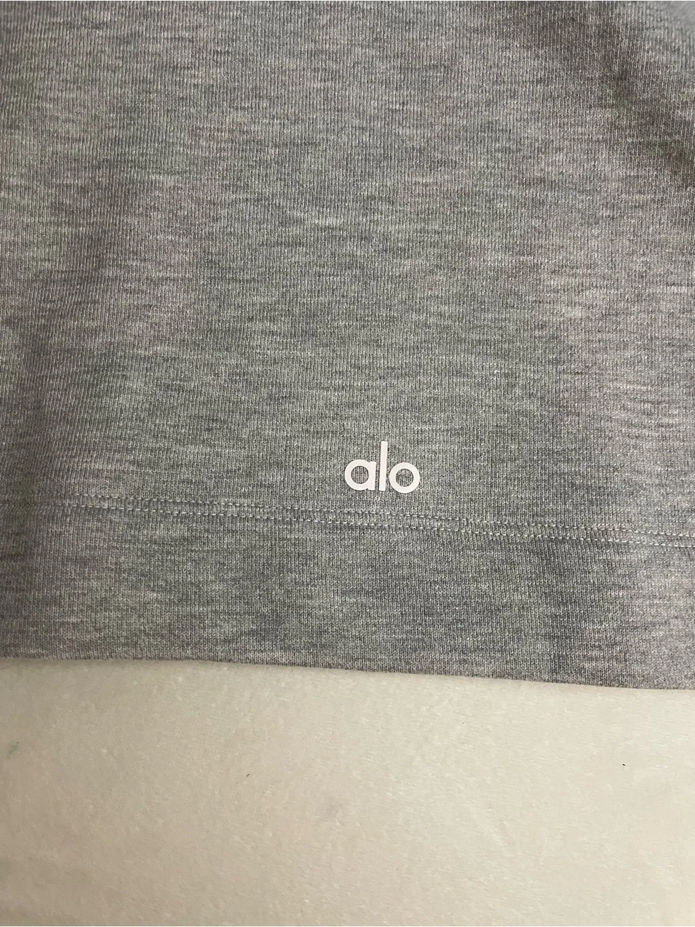 Alo NWT Bae Hoodie Athletic Heather Grey Cropped Pullover Sweatshirt Size L